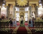 Руският патриарх Кирил: „Дай Боже винаги да бъдем на страната на светлината“