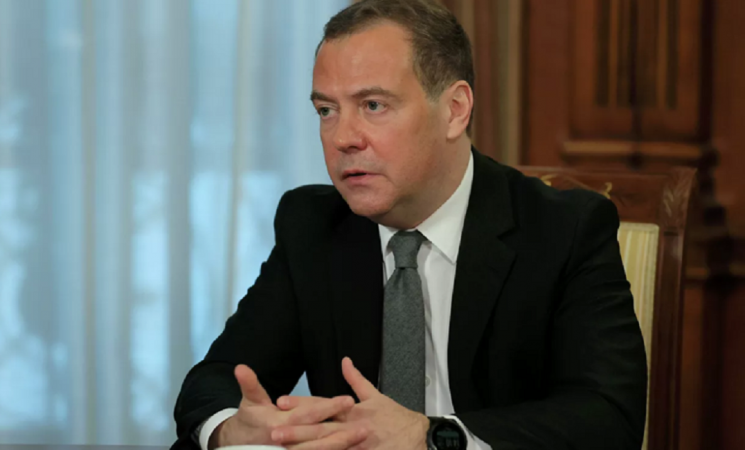 Дмитрий Медведев назова числото на страните, които са одобрили руската ваксина против COVID-19